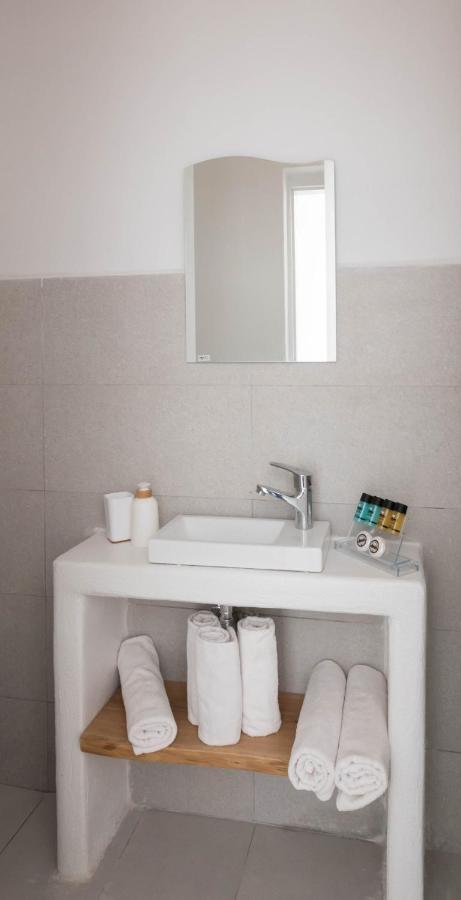 Sarantis Suites & Apartments Provatas Екстериор снимка