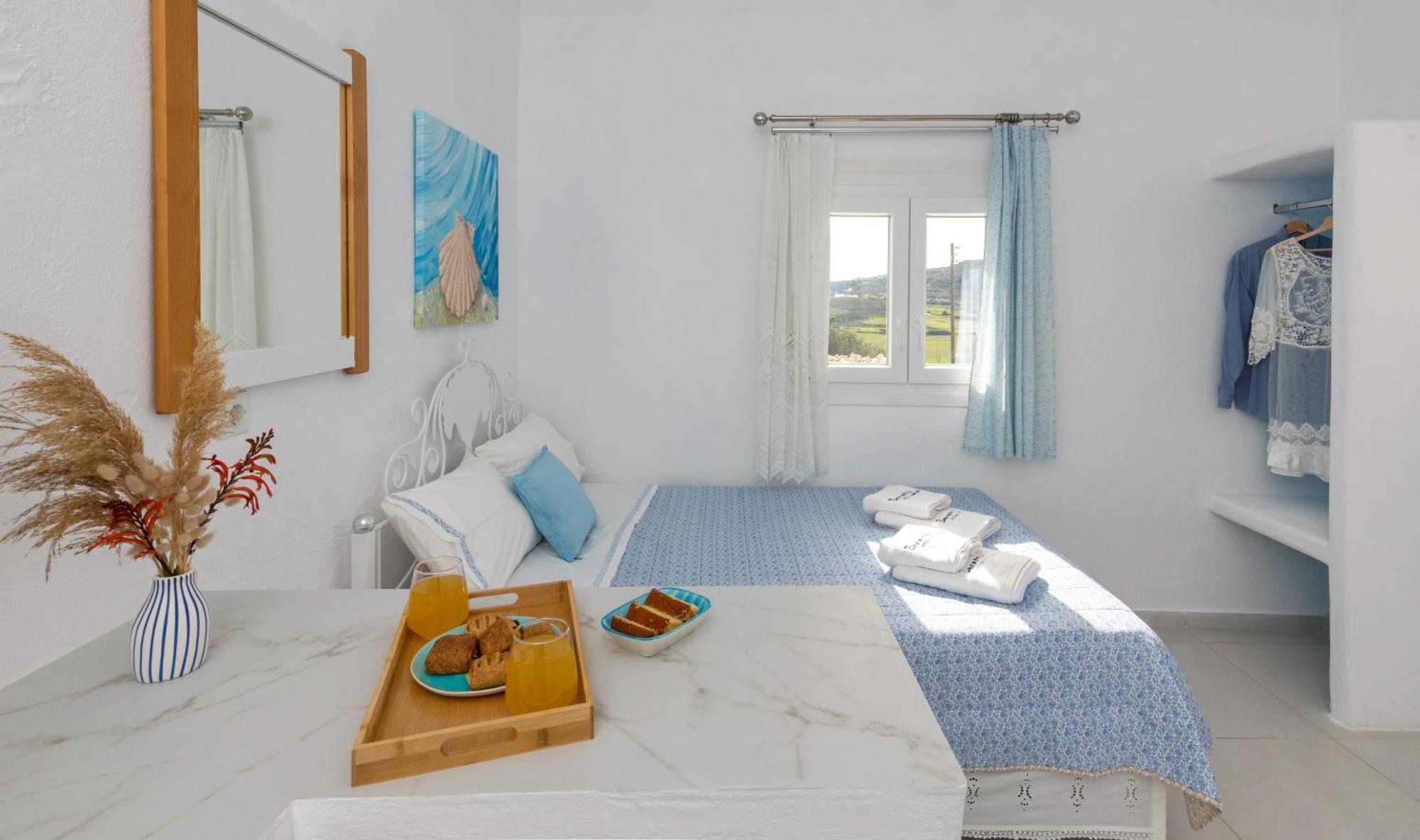 Sarantis Suites & Apartments Provatas Екстериор снимка