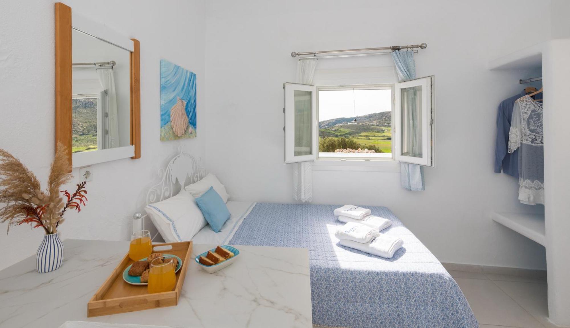 Sarantis Suites & Apartments Provatas Екстериор снимка