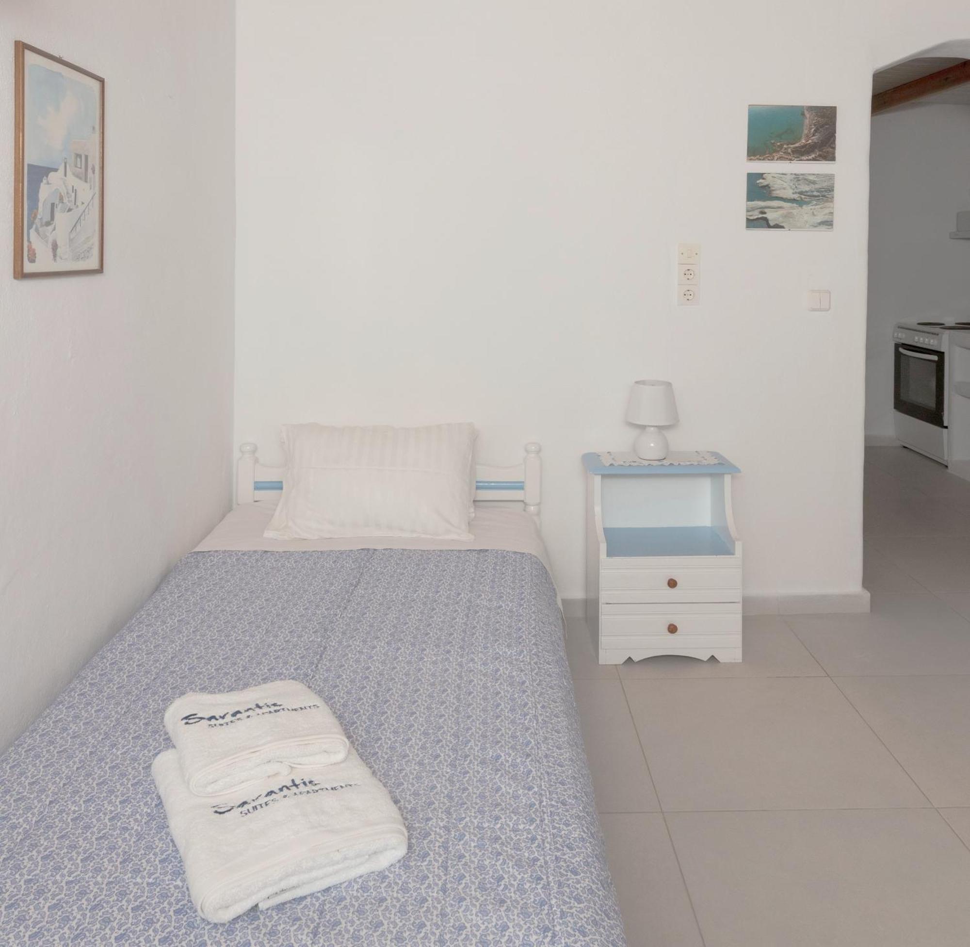 Sarantis Suites & Apartments Provatas Екстериор снимка